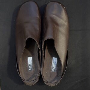 Munro Women’s Dark Brown Slip-On Loafers